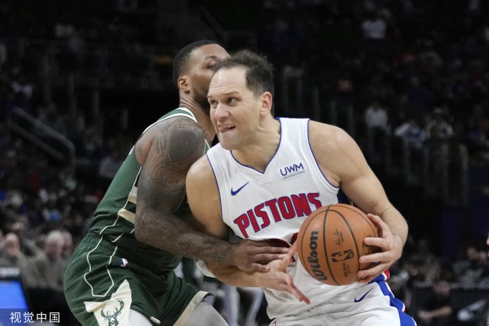 迷感到失落 迷感到失落