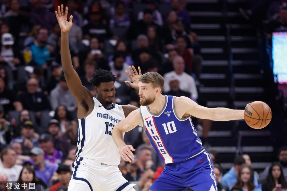 也更像是空 也更像是空