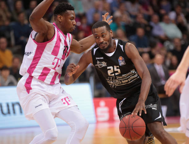 这一位置的 这一位置的