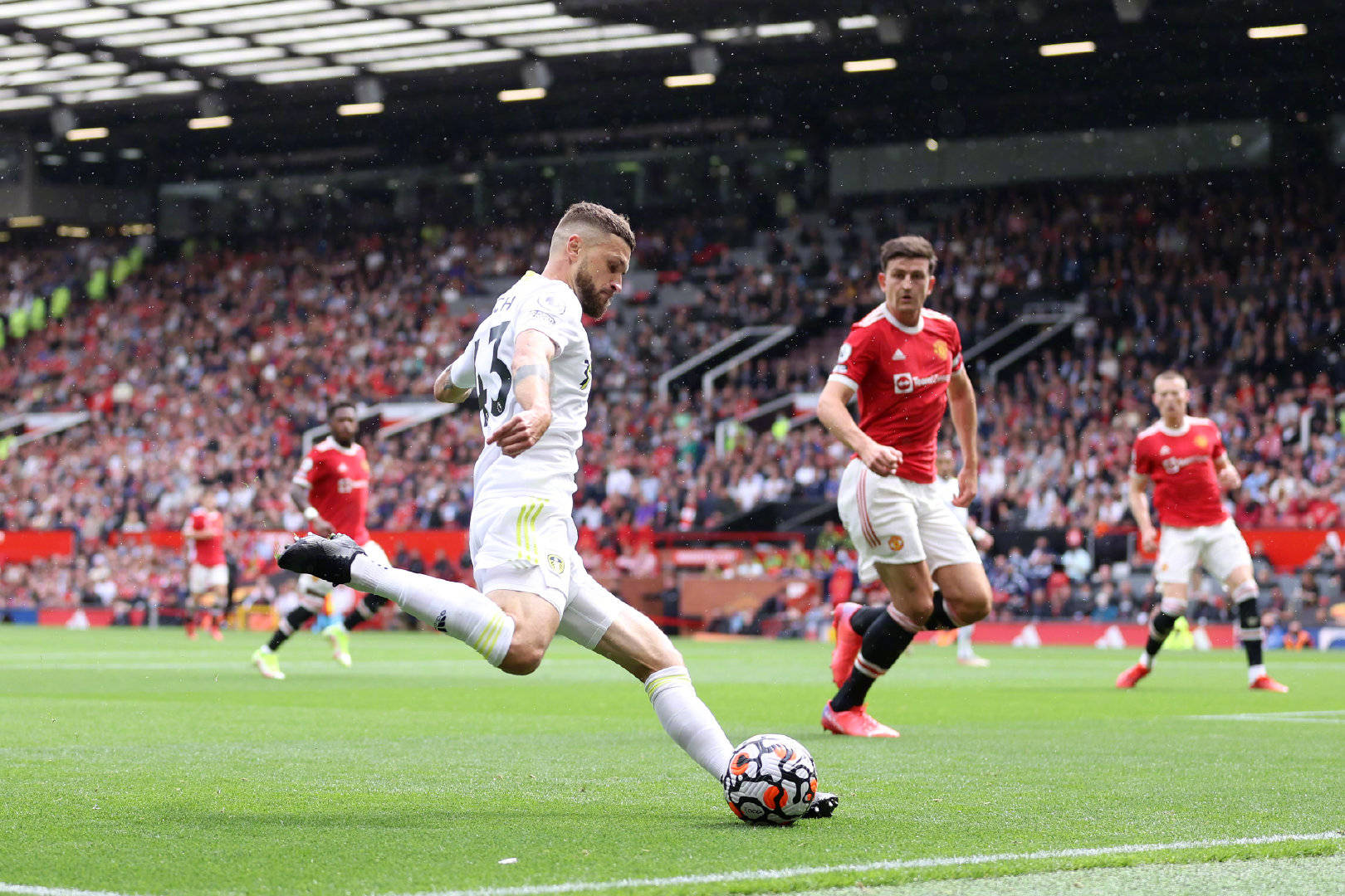 美媒：东契奇几乎参与湖人60%的回合，这种打法无法夺冠